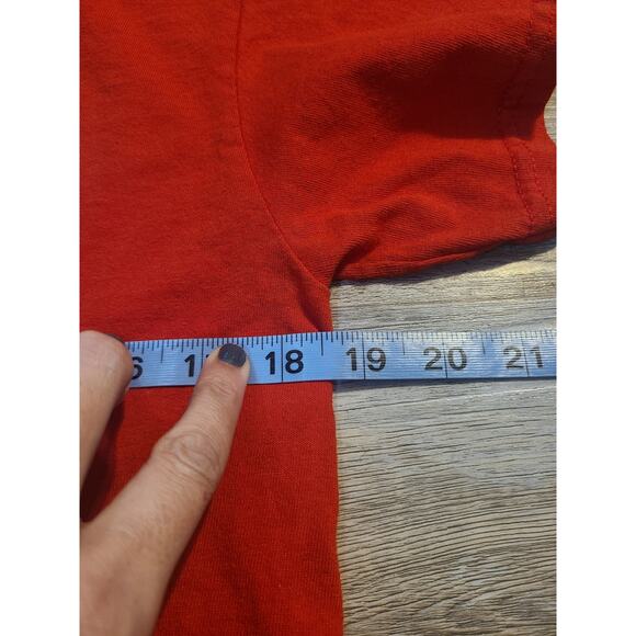 Gildan medium women's graphic tee - Picture 7 of 8